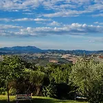 Bed & Breakfast Poggio Dei Prugnoli 3*