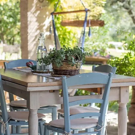 Bed & Breakfast Poggio Dei Prugnoli 3*