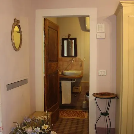 Poggio Dei Prugnoli Bed & Breakfast 3*